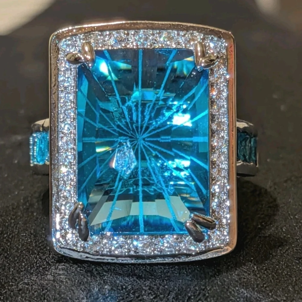 12 TCW Swiss Blue topaz & White Sapphire Luxurious 925 Silver Statement Ring Sz9